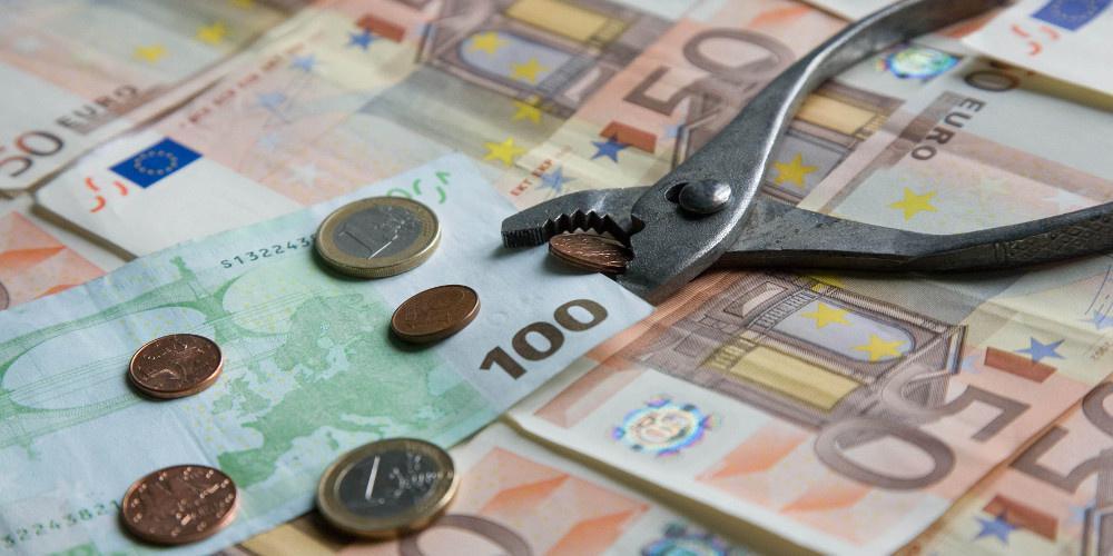 Οι 5 τρόποι άμυνας των οφειλετών από την Εφορία