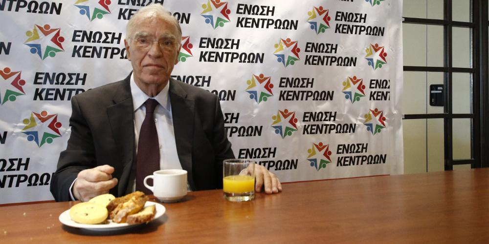 Λεβέντης κατά Σαρίδη: Μας πρόδωσε - Είναι εκτός κόμματος εδώ και δύο χρόνια