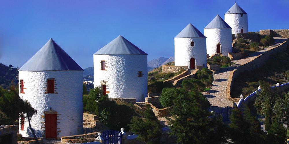 Δεν θα αυξηθεί ο ΦΠΑ σε πέντε νησιά του Αιγαίου!