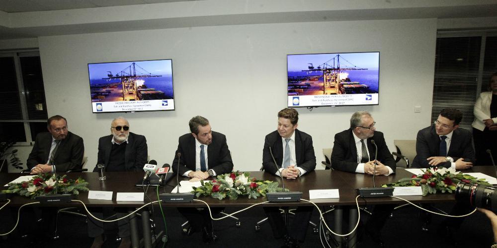 Υπεγράφη η σύμβαση πώλησης του 67% του ΟΛΘ