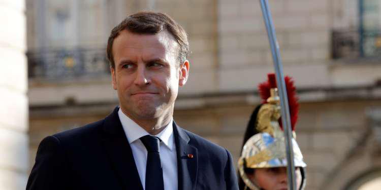 Καταρρέει ο Μακρόν: Κάτω από το 50% η δημοτικότητά του