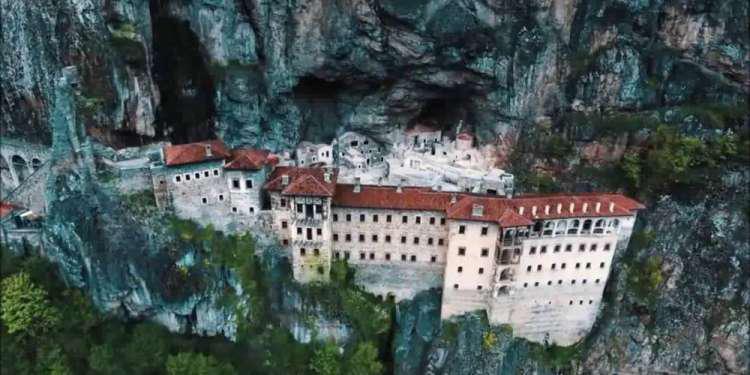 Μονή Παναγίας Σουμελά: Απύθμενο θράσος - Μετά το πάρτι με τον DJ, θα γίνουν και γυρίσματα ταινίας