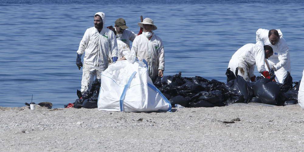 Υπάρχει ακόμα πίσσα από το Αγία Ζώνη ΙΙ στον βυθό του Σαρρωνικού!