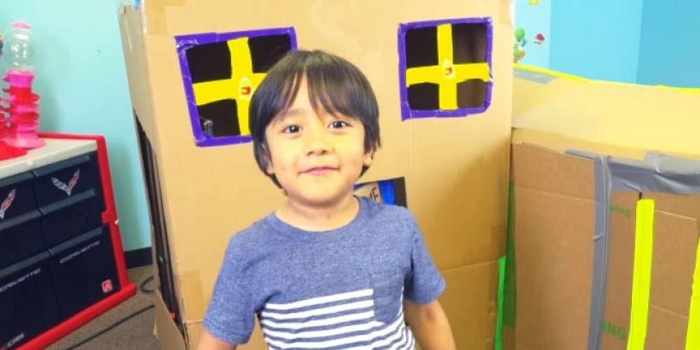 Αυτός ο 6χρονος βγάζει 9,2 εκατ. τον χρόνο [βίντεο]