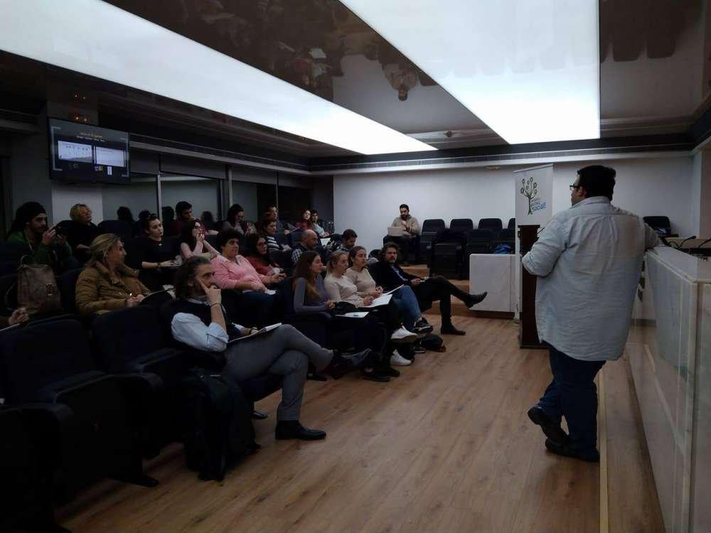 Σκέψου… Φυσικά & Social: Μεγάλη η ανταπόκριση στα δωρεάν σεμινάρια για τα social media