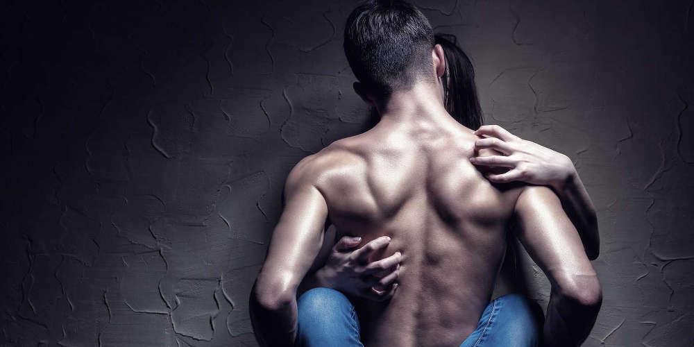 Αυτές είναι οι στάσεις και τα είδη σεξ που αγχώνουν άντρες και γυναίκες