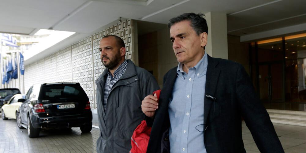 Αισιόδοξος ο Τσακαλώτος, αλλά β’ αξιολόγηση και α’ κατοικία… στο μηδέν