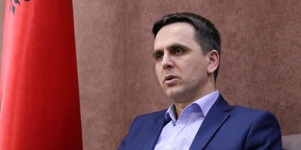 Επικεφαλής του αλβανόφωνου κόμματος στην ΠΓΔΜ: Εφικτές οι αλλαγές στο Σύνταγμα ύστερα από συζητήσεις