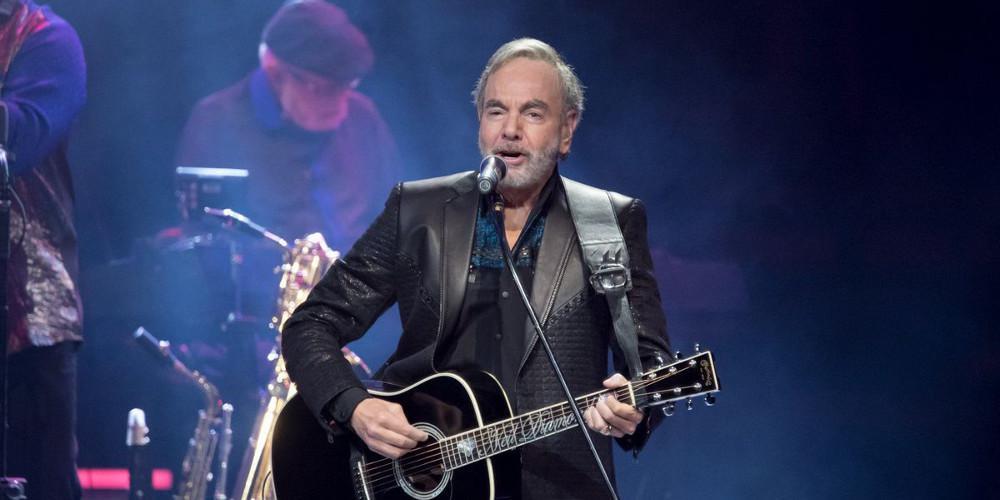 Διάσημος τραγουδιστής πάσχει από πάρκινσον – Αποσύρεται από τη μουσική σκηνή [βίντεο]