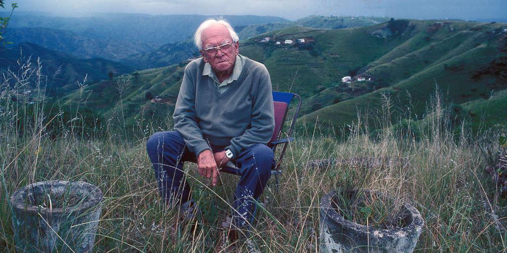 Η Google τιμά τον Άλαν Πάτον στο doodle της – Ποιος ήταν ο συγγραφέας