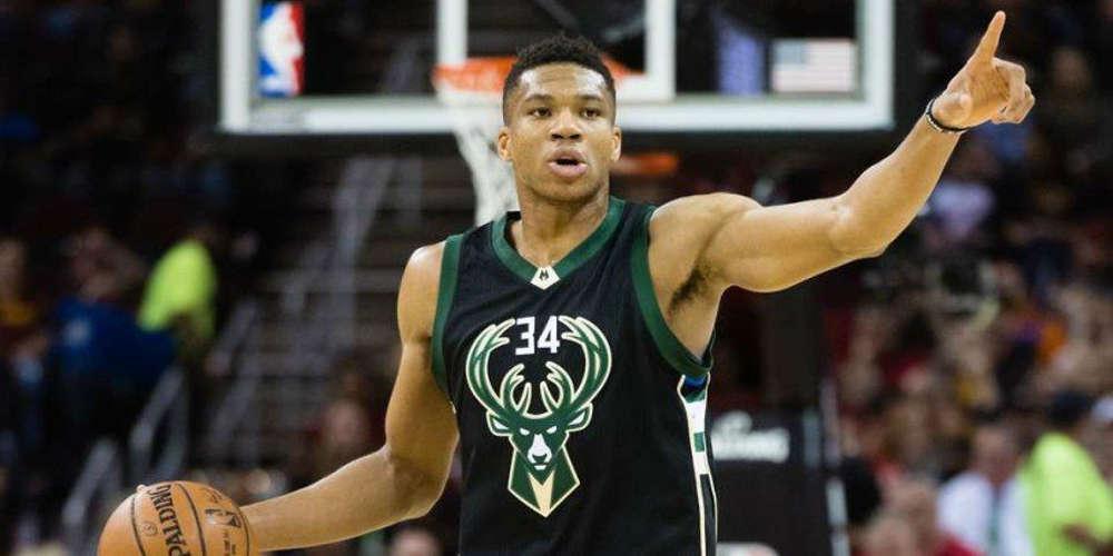 Αντετοκούνμπο για πυρκαγιές: Να μείνουμε όλοι μαζί και να μην ξεχάσουμε ποτέ