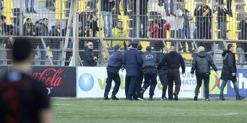 «Ξύλο» στα αποδυτήρια και σπασμένο πόδι στο Αρης-Απόλλων Πόντου