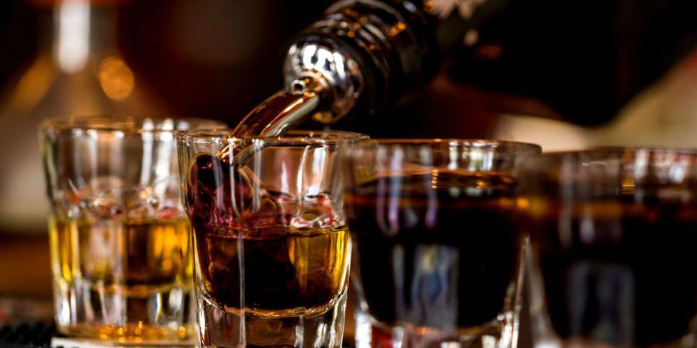 Το αλκοόλ προκαλεί ζημιά στο DNA αυξάνοντας τον κίνδυνο καρκίνου