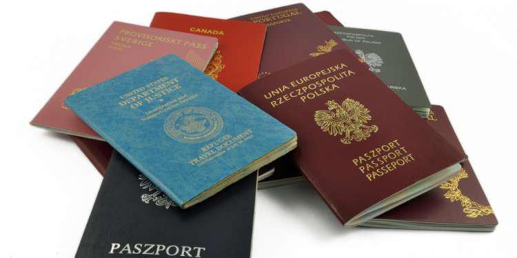 Αυτά είναι τα πιο ισχυρά διαβατήρια του 2021 - Στη δεκάδα το ελληνικό!