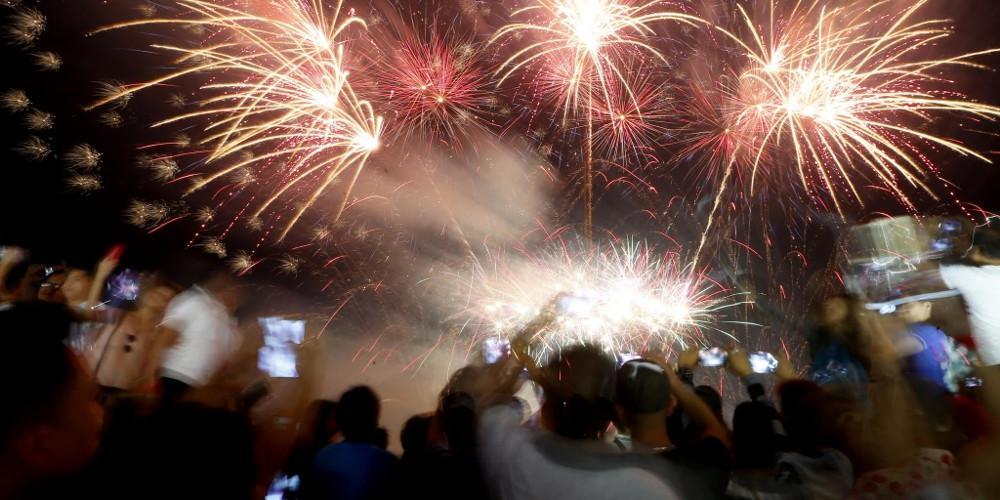 Ματωμένη Πρωτοχρονιά: Πάνω από 190 άνθρωποι τραυματίσθηκαν από βεγγαλικά στις Φιλιππίνες