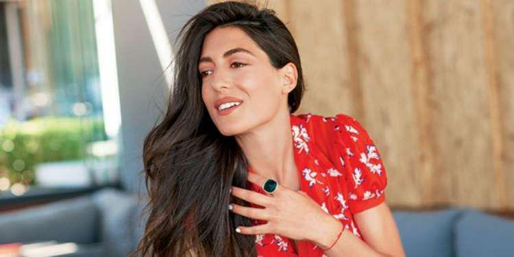 Παρουσιάστρια που έγινε μητέρα πριν ένα χρόνο ανάβει φωτιές με το κορμί της