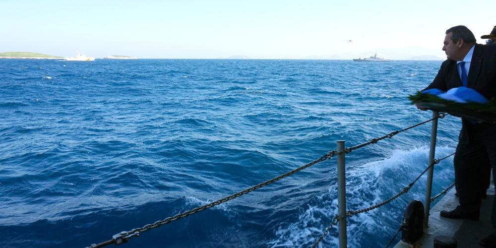 Αλωνίζουν στα Ίμια και απειλούν οι Τούρκοι