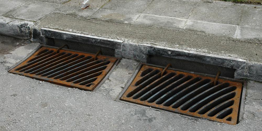 Απίστευτο και όμως ελληνικό: Έκλεψαν 68 καλύμματα φρεατίων στη Θεσσαλονίκη!