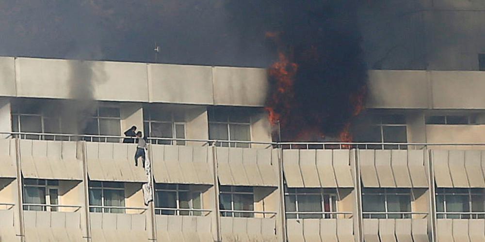 Έξι νεκροί από την επίθεση στο ξενοδοχείο στην Καμπούλ