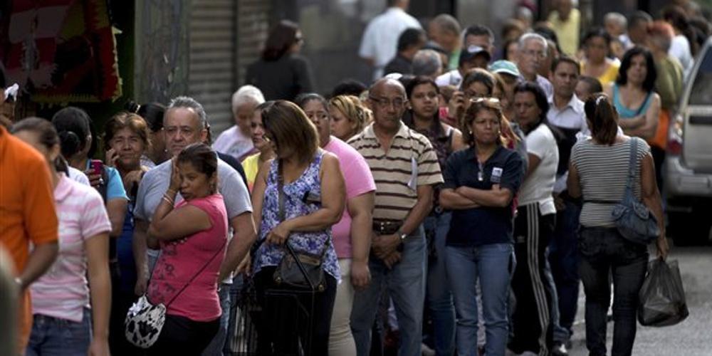 5 αλήθειες για το καθεστώς Μαδούρο - Ζούνε σα βασιλιάδες και ο λαός πεινάει [βίντεο]