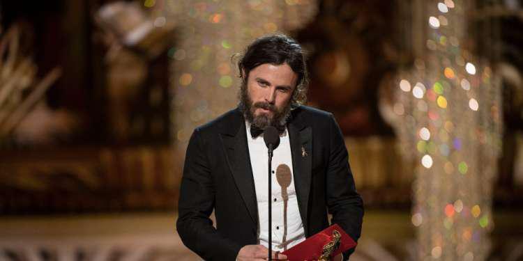 Δεν θα είναι παρουσιαστής στα Όσκαρ ο Κέισι Άφλεκ