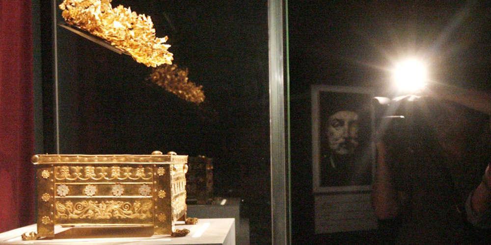 «Δημοκρατία Δίπλα Στην Μακεδονία»