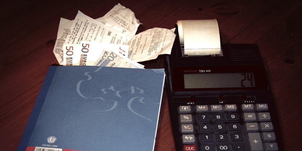 Φιάσκο με το σχέδιο της κυβέρνησης για τα «μπλοκάκια» - Ούτε 50 οι αιτήσεις!