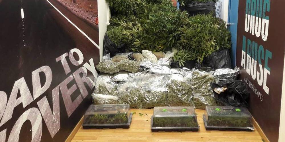 Εξαρθρώθηκε εγκληματική οργάνωση που διακινούσε ναρκωτικά [εικόνες]