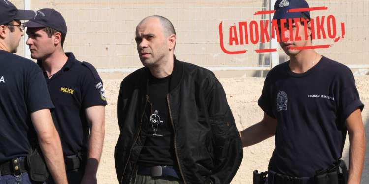 Νίκος Μαζιώτης στον «Ε.Τ.»: Μόνο ένας οπλισμένος λαός θα μπορούσε να ανατρέψει τα μνημόνια