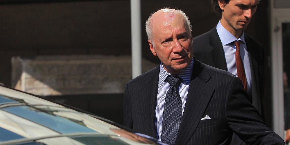 Ο διπλωμάτης που έβλεπε τα… χρόνια να περνούν