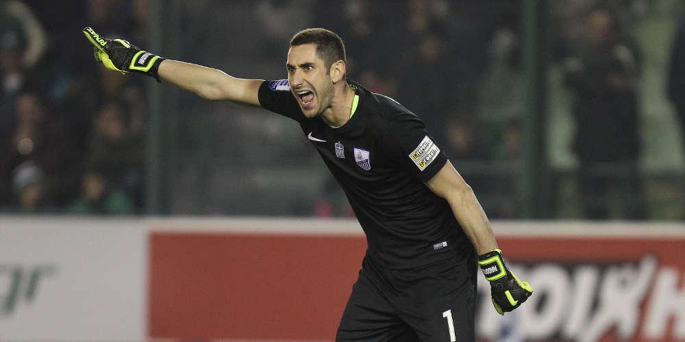 Απίστευτες βρισιές από τον τερματοφύλακα της Λαμίας on camera! [βίντεο]