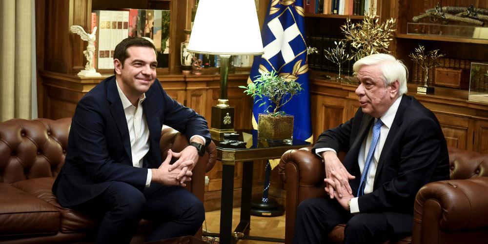 Στον Πρόεδρο της Δημοκρατίας ο Τσίπρας - Ετοιμάζει διάγγελμα