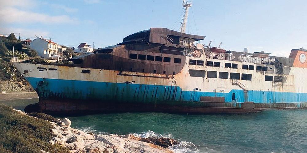 Ναρκωτικά και πετρέλαια στα πλοία-φαντάσματα του Αργοσαρωνικού