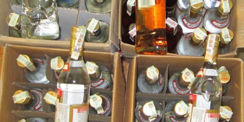 Εξήντα εννέα νεκροί στην Ινδία από κατανάλωση νοθευμένου αλκοόλ