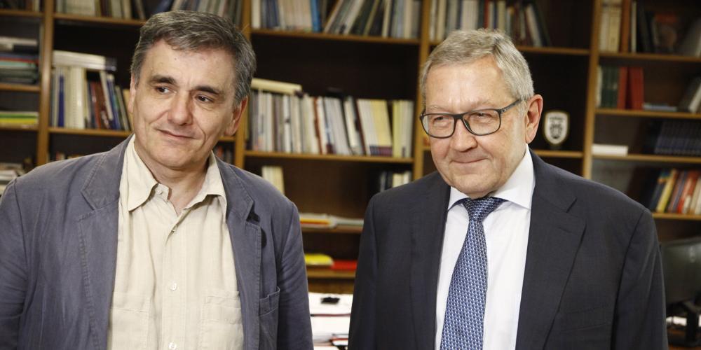 Συναγερμός… εκτροχιασμού για τις παροχές από Ρέγκλινγκ, Μοσκοβισί