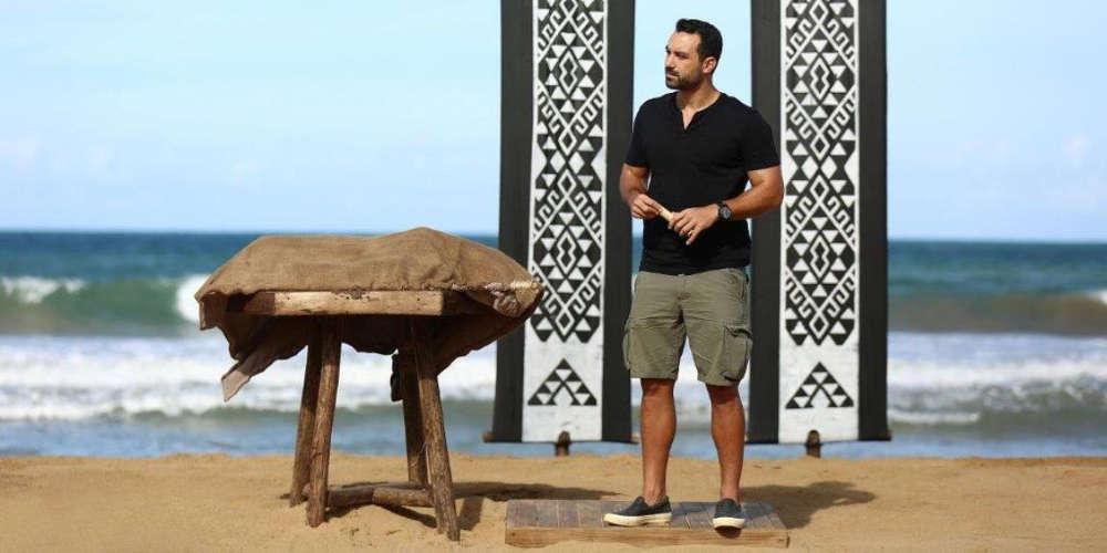 Survivor 2: Μάχη για την ασυλία δίνουν Διάσημοι και Μαχητές [βίντεο]