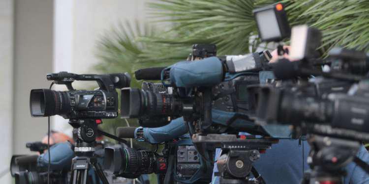 Τηλεοπτικές άδειες: Ολοκληρώθηκε η αποσφράγιση των φακέλων