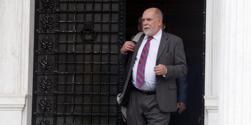 «Ρουκέτες» Βίζερ για διαπραγμάτευση και Βαρουφάκη: Πάνω από 100 δισ. αλλά τα διπλά