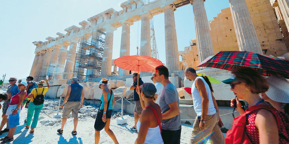 Υπερφορολόγηση και έλλειψη κινήτρων για επενδύσεις «μπλοκάρουν» τον τουρισμό