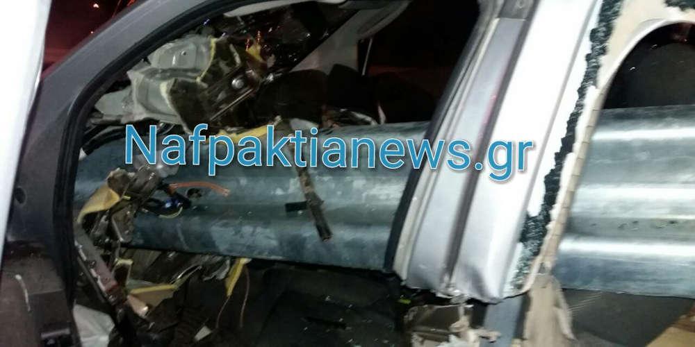 Σοκαριστικές εικόνες από τροχαίο στη Ναύπακτο - Σώθηκε ο οδηγός