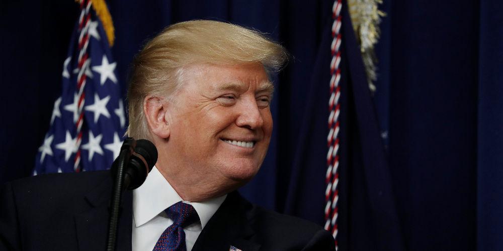 Επίθεση Τραμπ σε FBI και υπ. Δικαιοσύνης για την πολιτικοποίηση ερευνών υπέρ των Δημοκρατικών