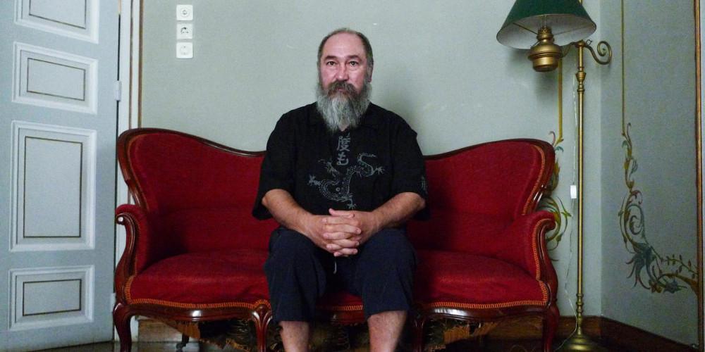 Θλίψη για τον θάνατο του Τζίμη ΠανούσηΘλίψη για τον θάνατο του Τζίμη Πανούση