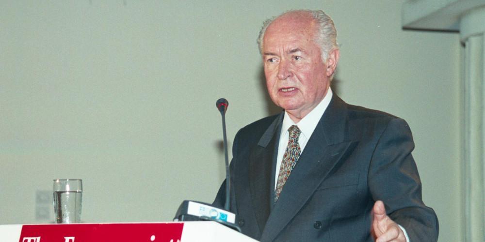 Ο πρώην πρόεδρος της Κύπρου Γιώργος Βασιλείου χρωστά στο κράτος 48.000 ευρώ για διαμονή σε ξενοδοχεία