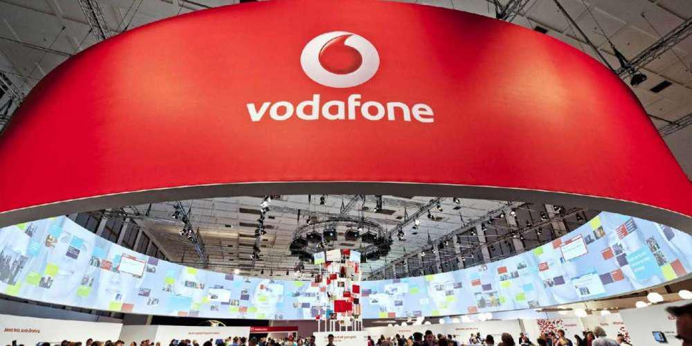 «Βόμβα» από την Vodafone: «Κόβει» 11.000 θέσεις εργασίας παγκοσμίως – Τι θα γίνει με την Ελλάδα