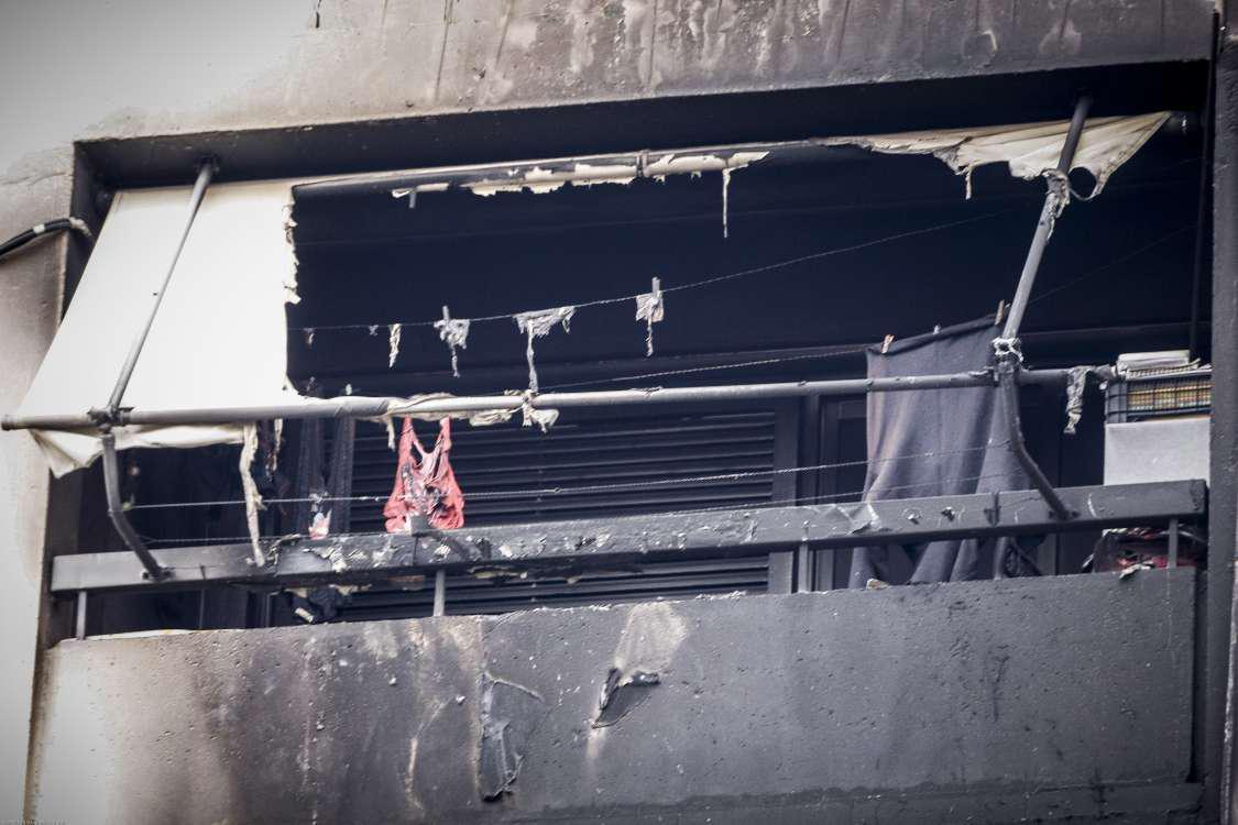 Κάηκε ζωντανός ηλικιωμένος στο Περιστέρι – Έπασχε από άνοια και τον είχαν κλειδώσει [εικόνες & 