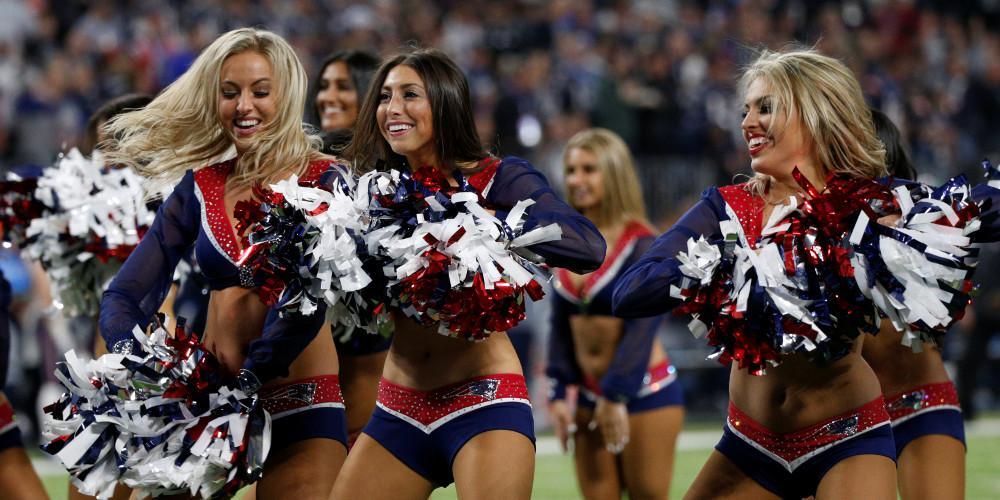 Ο μεγάλος τελικός του Super Bowl: Οι νικητές, οι χαμένοι, οι cheerleaders και ο Τζάστιν Τίμπερλεικ [εικόνες & βίντεο]
