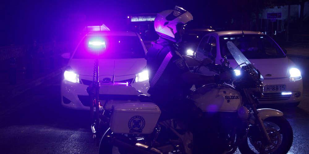 Πυροβολισμοί με δύο τραυματίες σε μπαρ στον Πειραιά