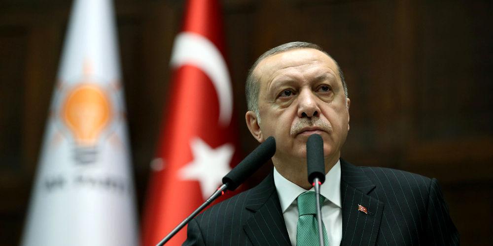 Ο Ερντογάν με την πλάτη στον τοίχο εξαιτίας της ύφεσης