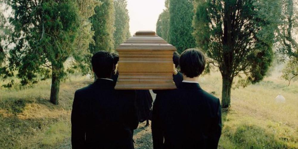 Έθαψαν ζωντανή γυναίκα στη Βραζιλία – Πάλευε να βγει από το φέρετρο, αλλά πέθανε [βίντεο]