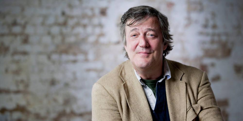 Η μεγάλη μάχη και η εξομολόγηση του φιλέλληνα Στίβεν Φράι για τον καρκίνο [βίντεο]